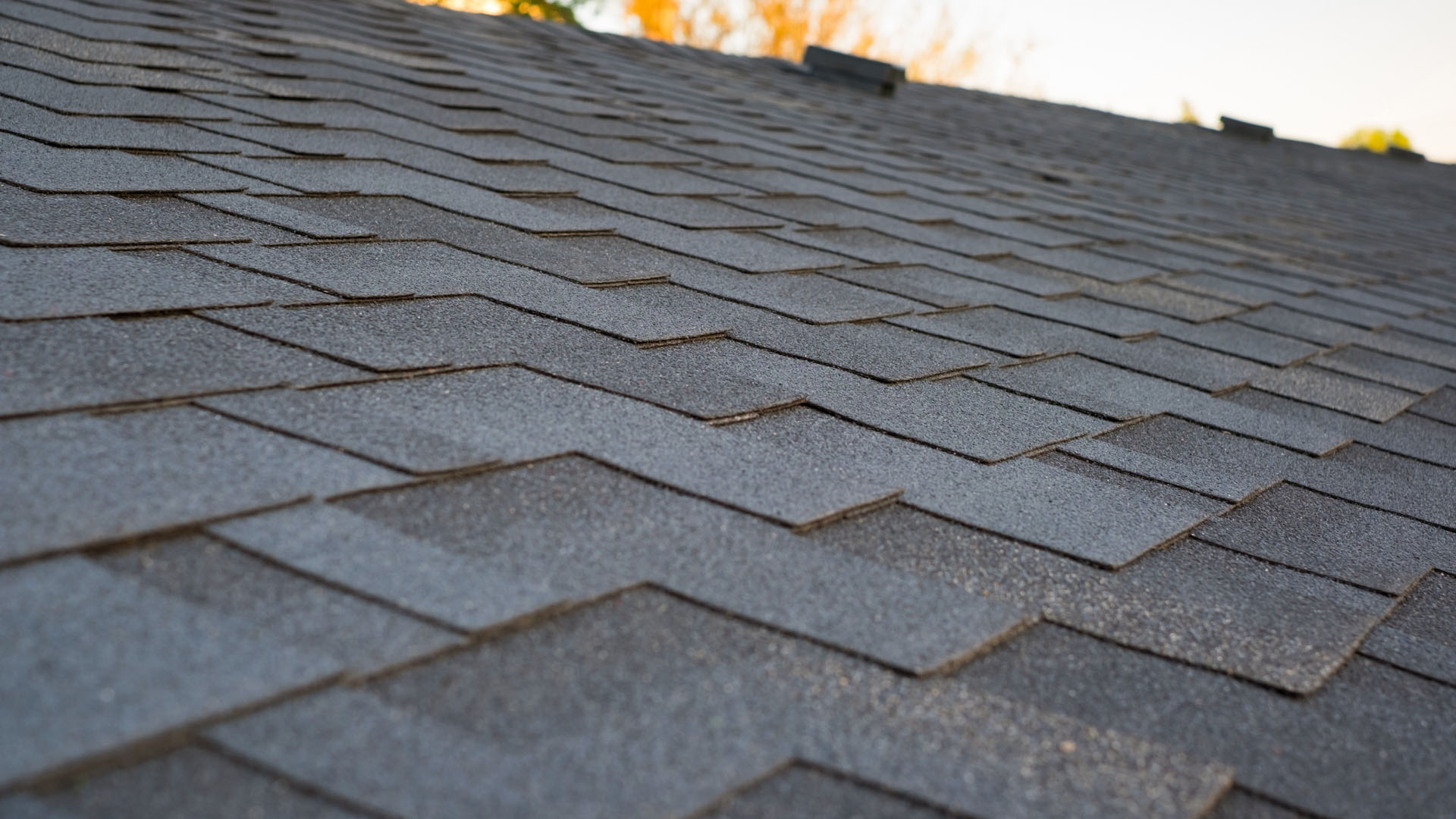 HOW ROOF CLEANING CAN INCREASE THE VALUE OF YOUR HOME